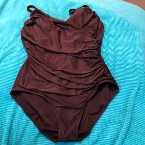 Ultra Flattering Jantzen Classics One Piece
